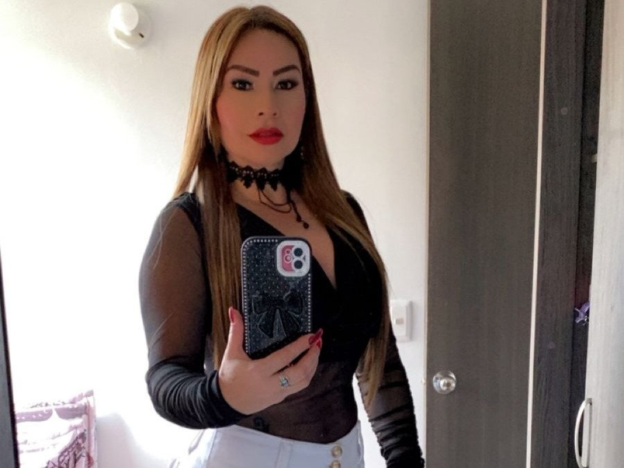 Perfil con Arianadiosa - Imagen  n°0