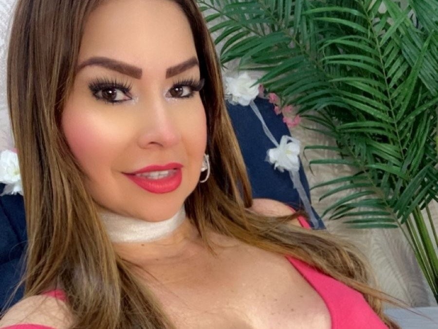 Perfil con Arianadiosa - Imagen  n°0