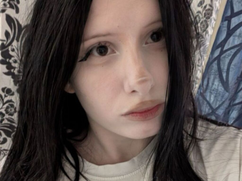 Arianakarlin's profile - Image n°0