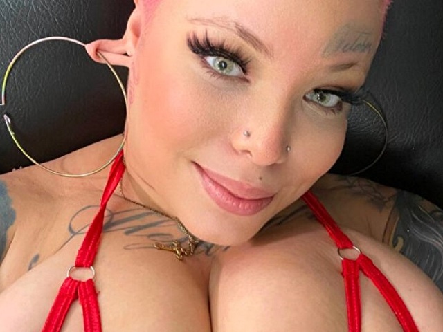 Ariapink's profile - Image n°40