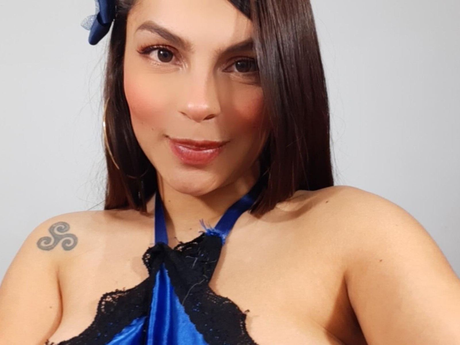 Aricollins's profile - Image n°0