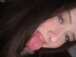 Webcam sex con Ariel4uuu