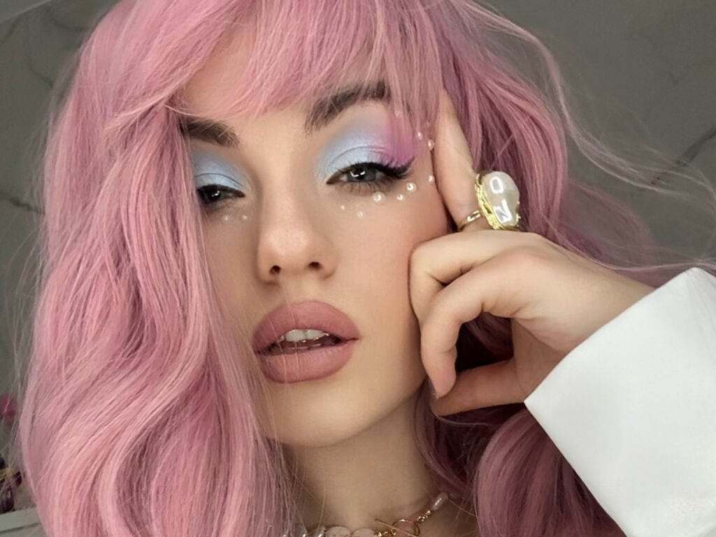 Ariellawhite's profile - Image n°0