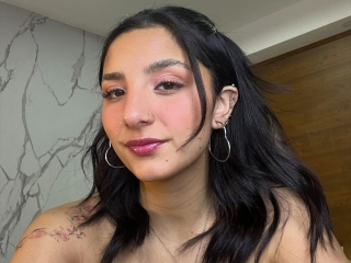 Sexo por webcam con Arissuarez