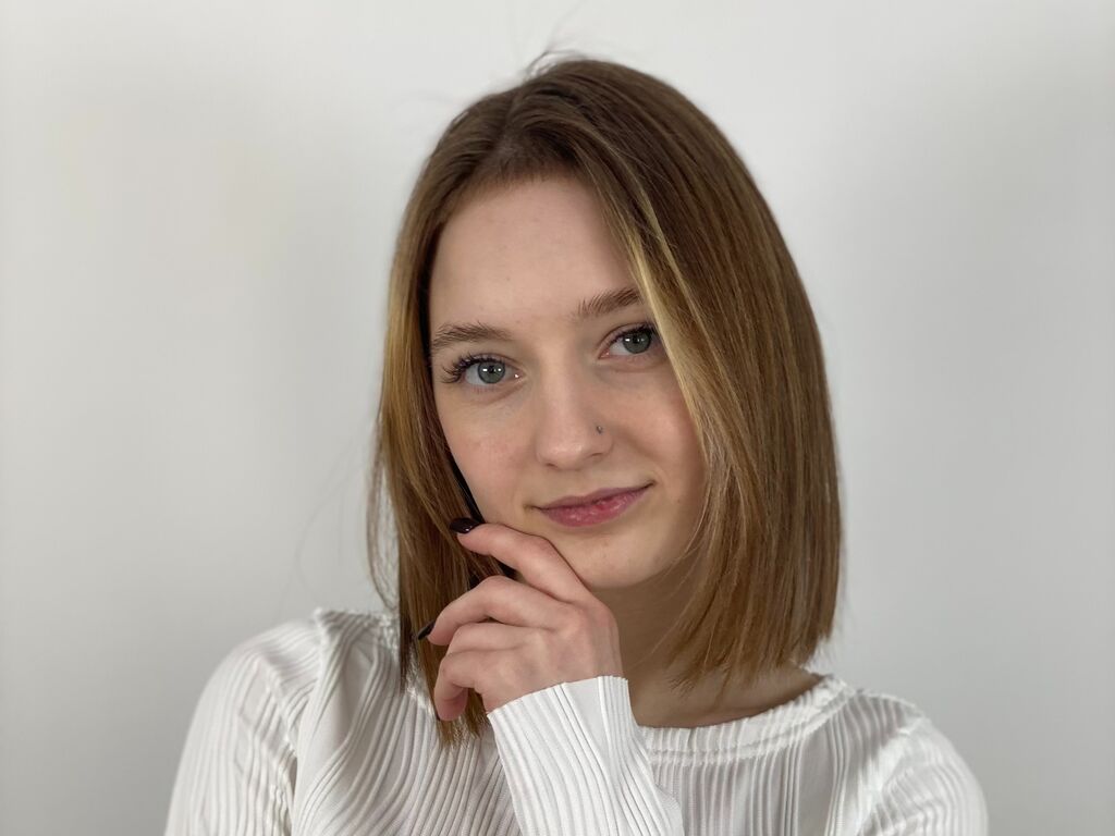 Arlettedownton's profile - Image n°0