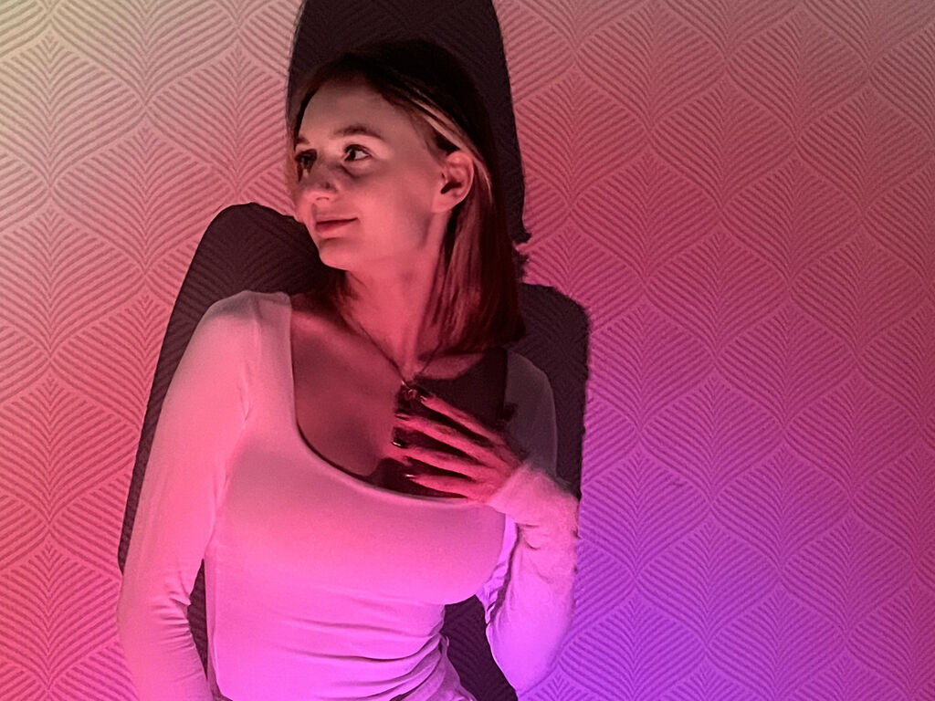 Arlettedownton's profile - Image n°1