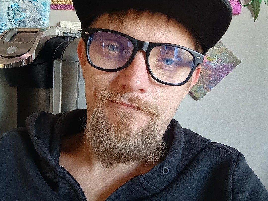 Arloking's profile - Image n°0