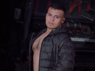 Sexo por webcam con Aronolsen