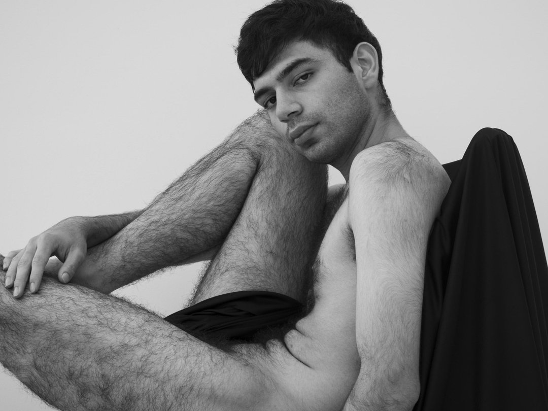 Aronwest's profile - Image n°0