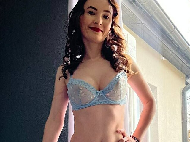 AryaJoy's profile - Image n°13