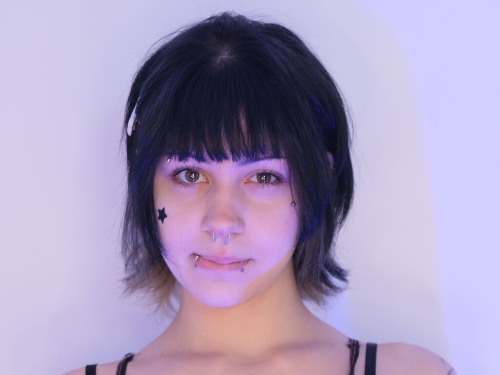 Ashleyalt's profile - Image n°2