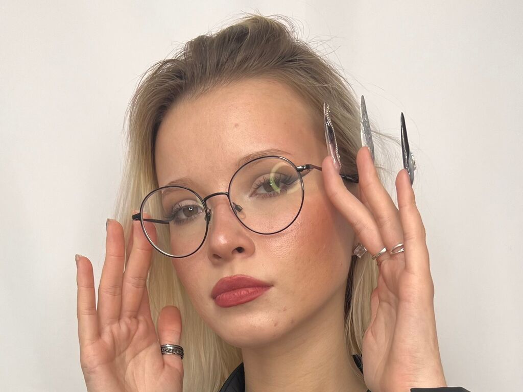 Ashleybigge's profile - Image n°0