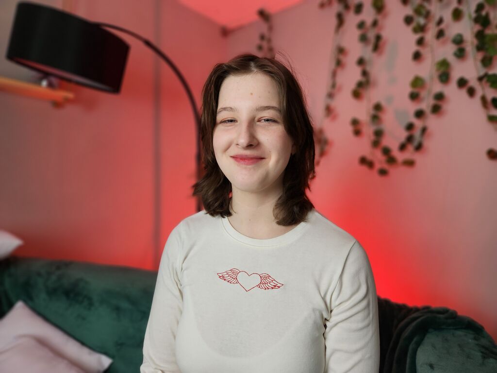 Ashleyharris's profile - Image n°2