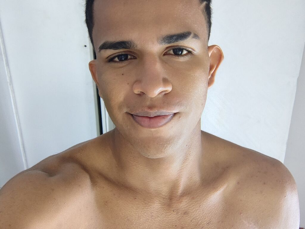 Perfil con Astonvera - Imagen  n°1