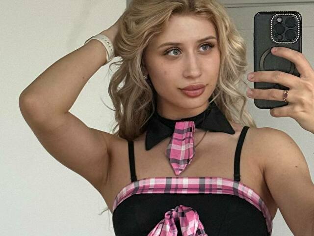 Astoria's profile - Image n°8