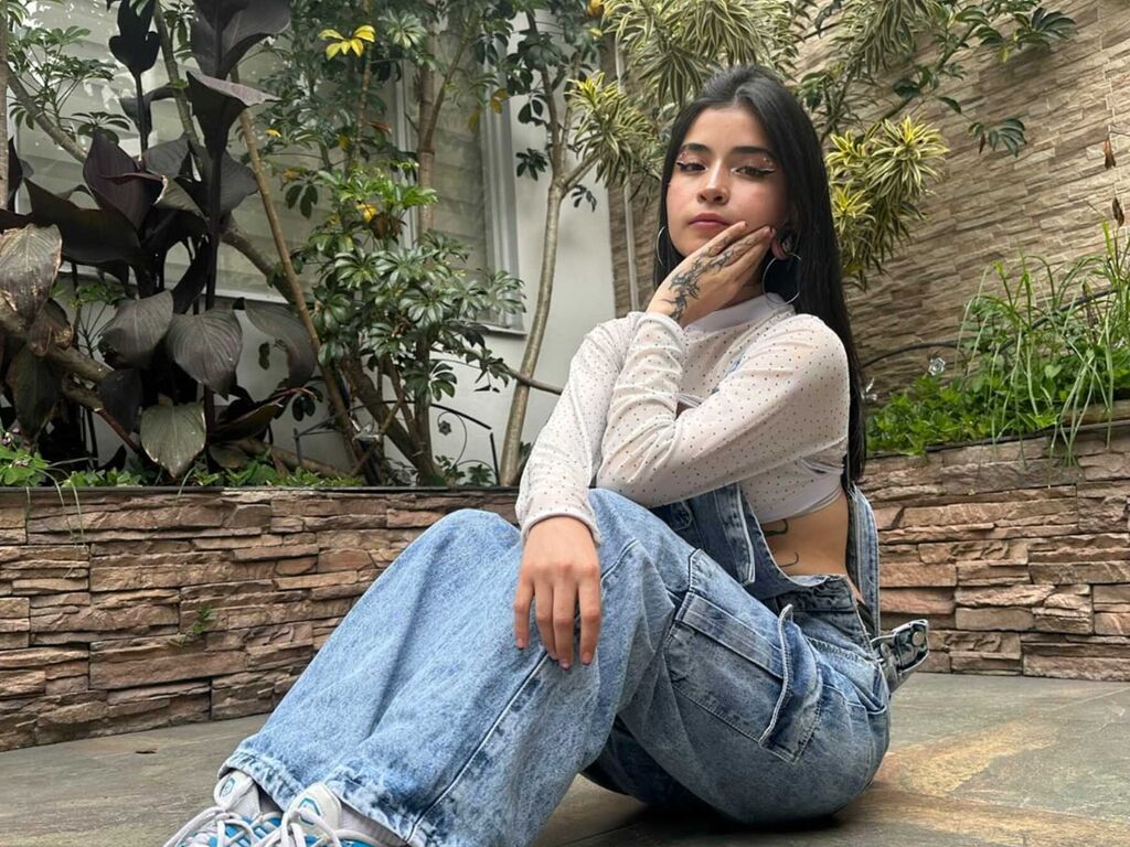 Ateneavelle's profile - Image n°0