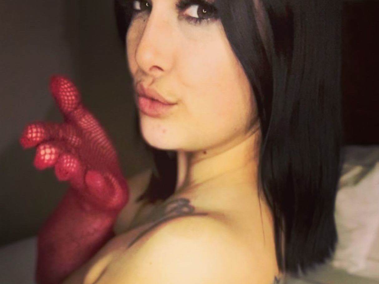 Athenasnowshow's profile - Image n°1