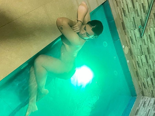 Ateneahot's profile - Image n°1