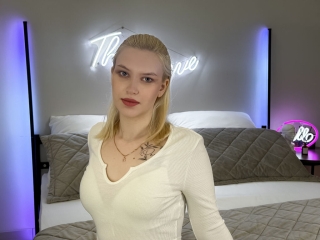 Webcam sex met Auraloren