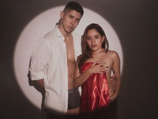 Auroraandjordan's Sexcam