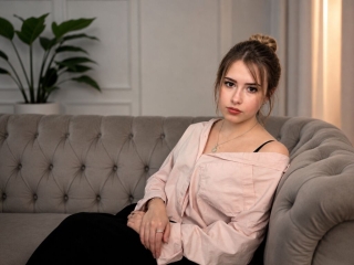 Webcam sex con Aurorahbenete