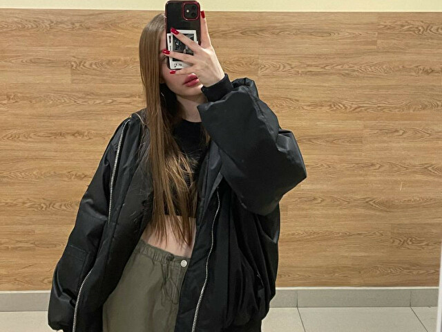 AuroraLeens's profile - Image n°1