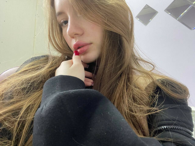 AuroraLeens's profile - Image n°3