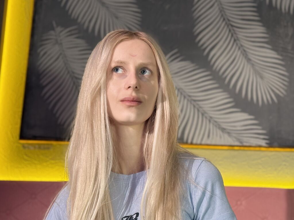Aurorasilvers's profile - Image n°1