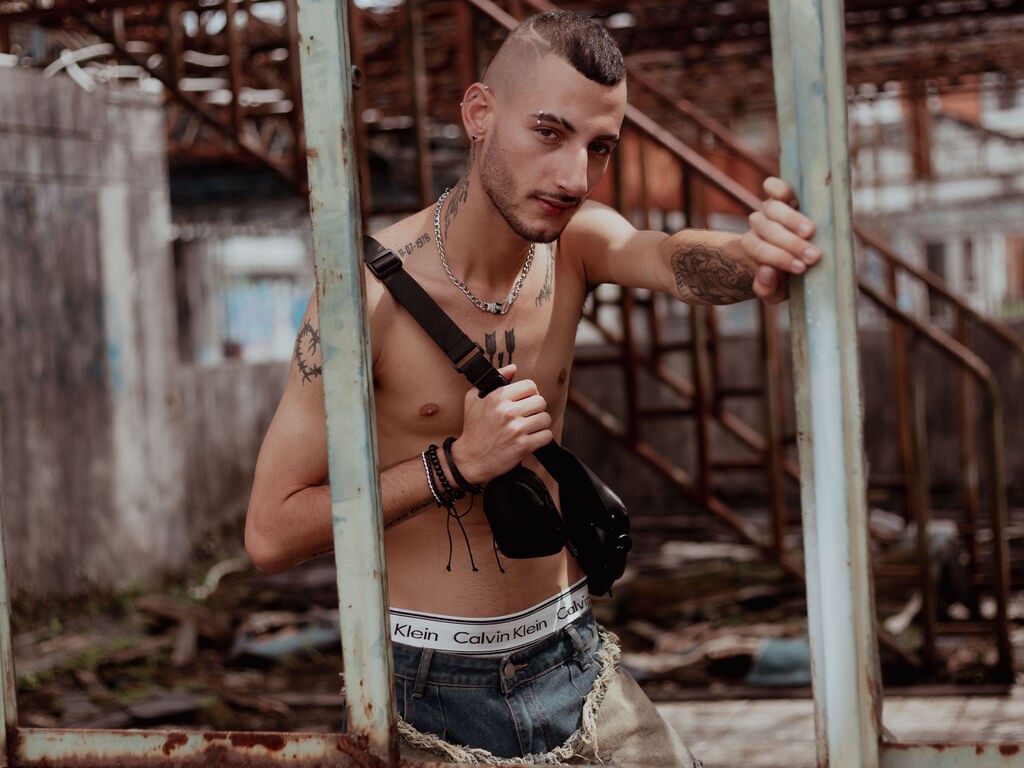 Perfil con Austyncollen - Imagen  n°1