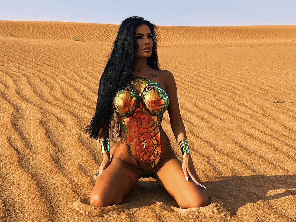 Ava's profile - Image n°4