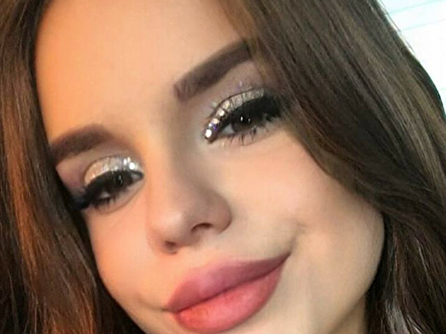AvelinaFox's profile - Image n°1