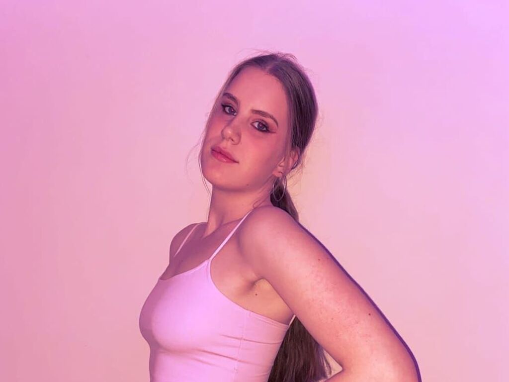 Profil de Avrorabell - Photo n°0
