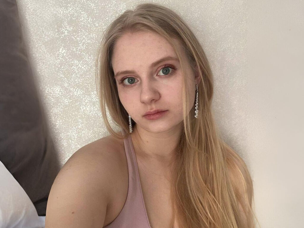 Perfil con Avrorakiim - Imagen  n°0