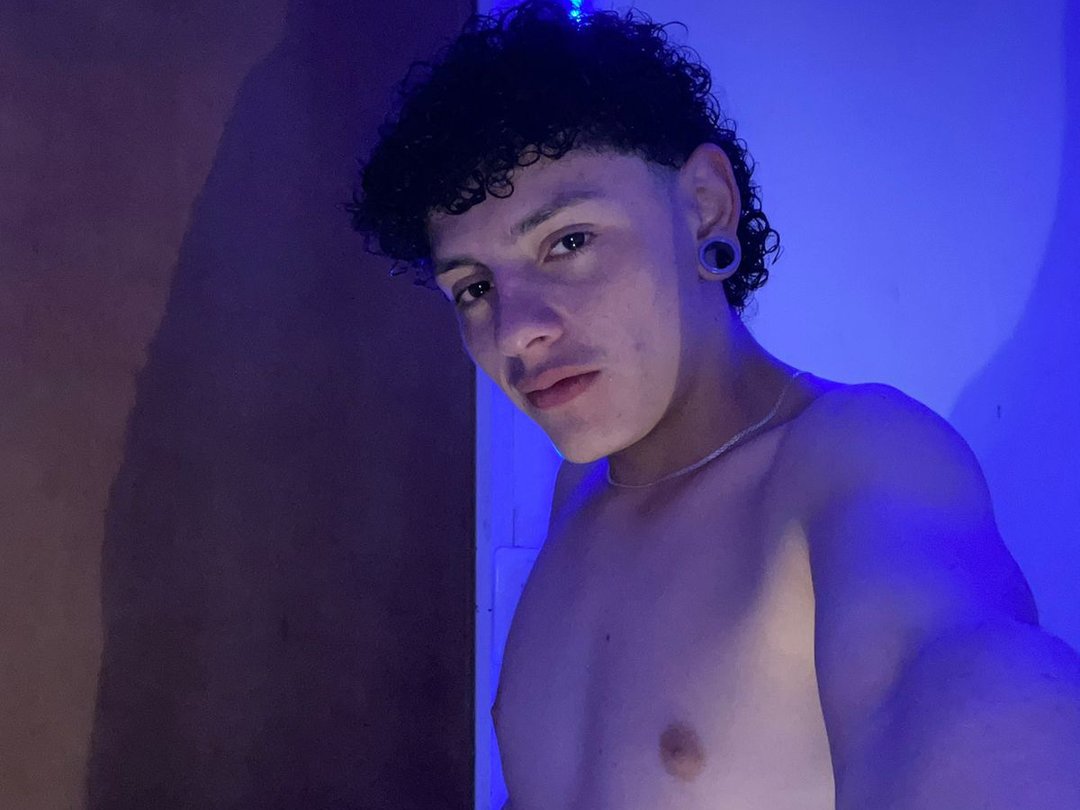 Axel_Rousex's profile - Image n°0