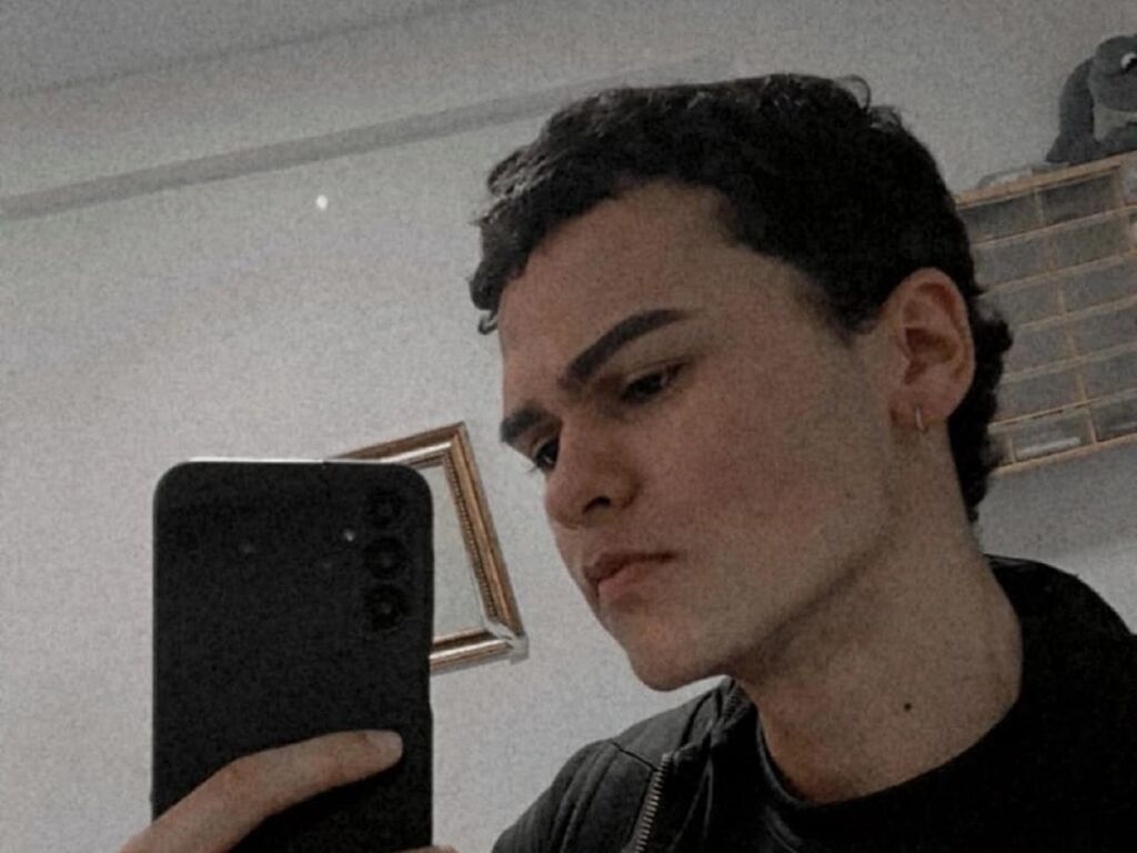 Axeldeluxe's profile - Image n°0