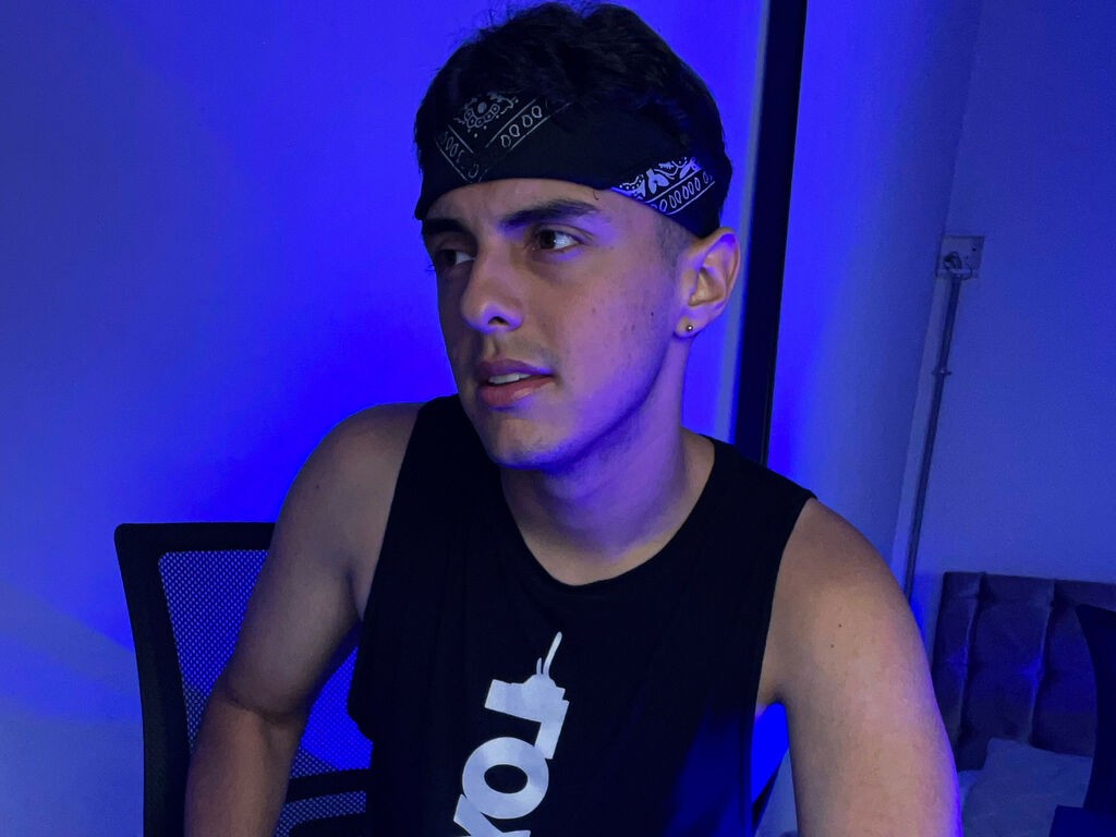 Axelladino's profile - Image n°0