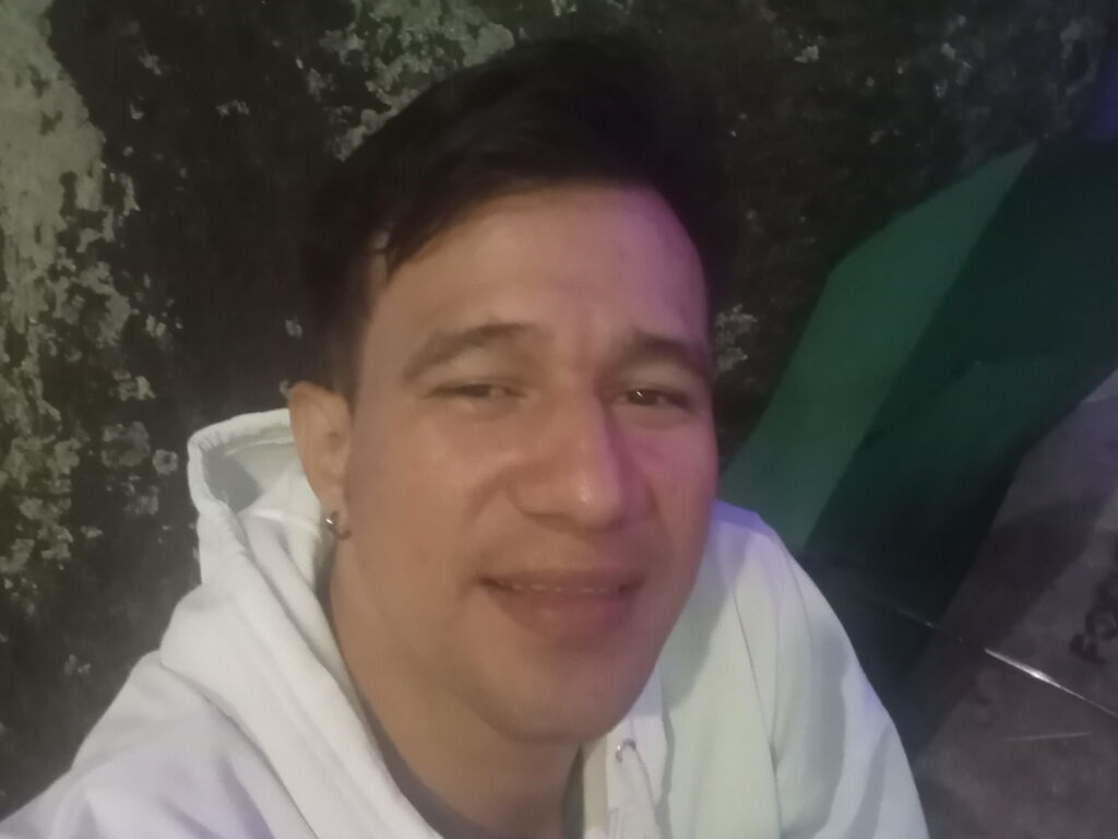 Axelnava's profile - Image n°0