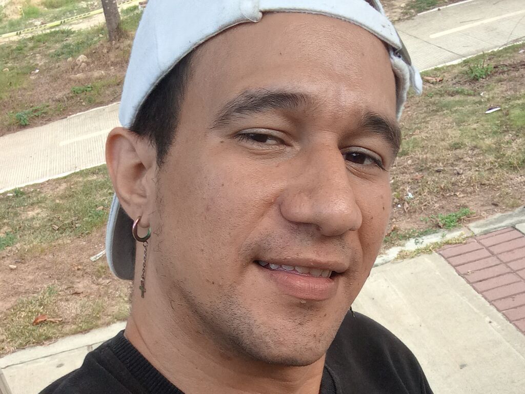 Perfil con Axelsmiths - Imagen  n°1