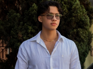 Live Sex Axxel_Men