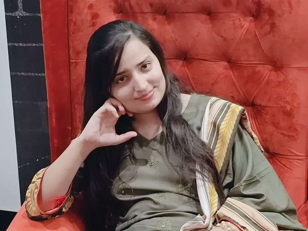 Perfil con Ayeshasajid - Imagen  n°1