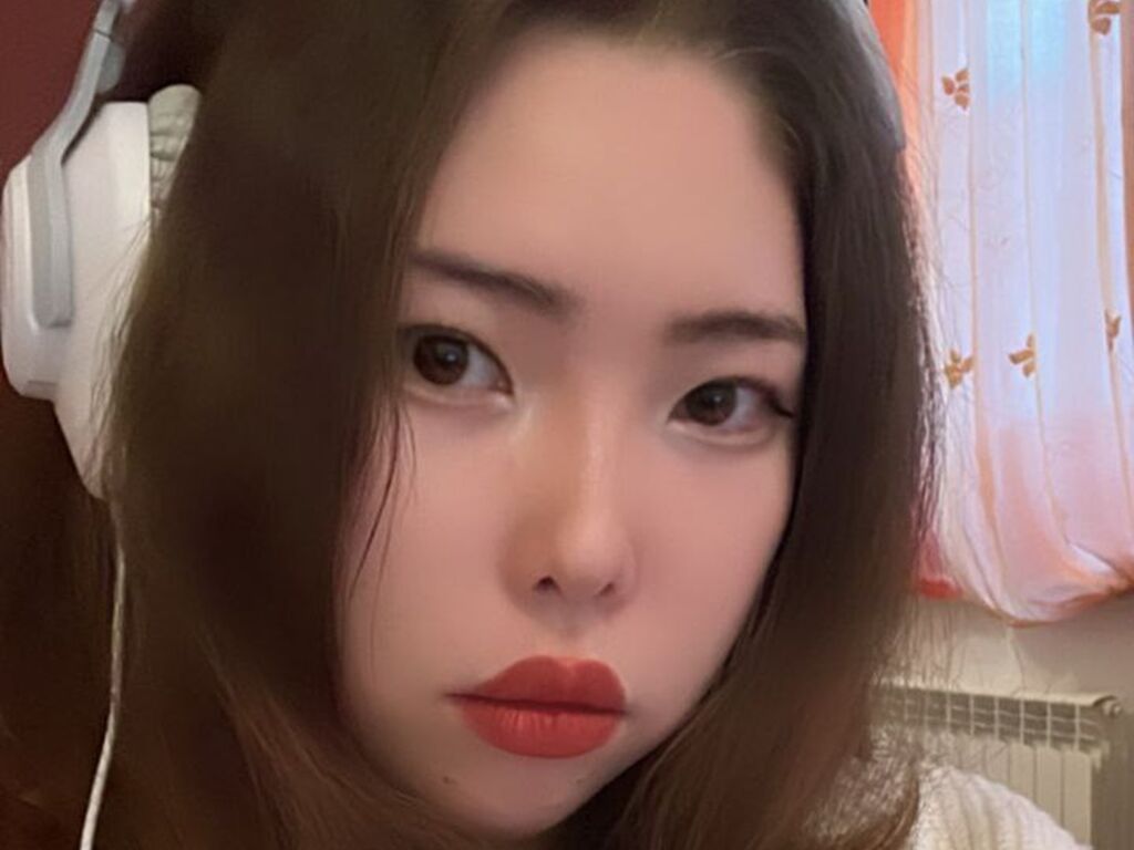 Ayumiross's profile - Image n°1