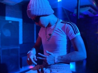 Aziel_Hotboy's Sexcam