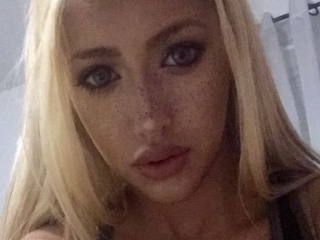 Webcam sex met BlondieDolly