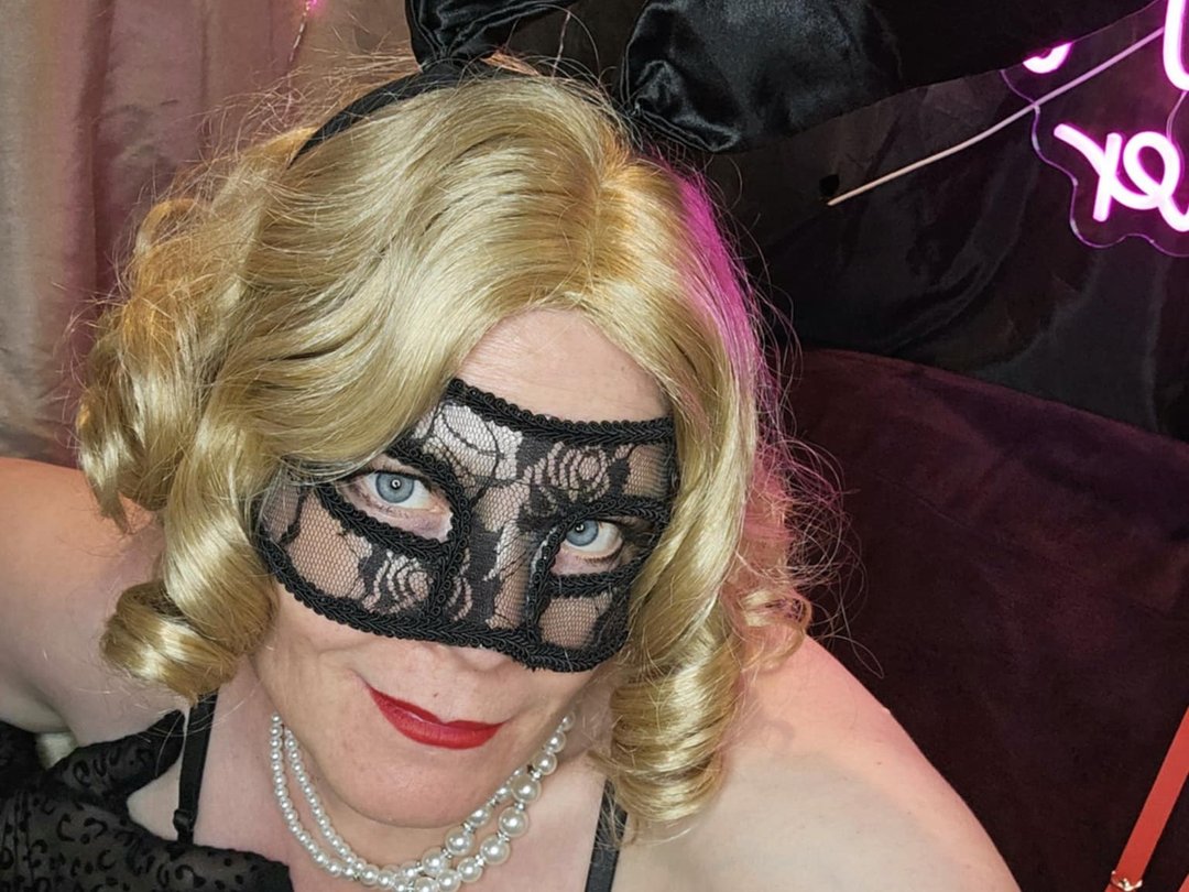 Profil de Bad_Bunny_Domina - Photo n°0