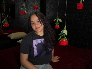Baddie78kamila's profiel