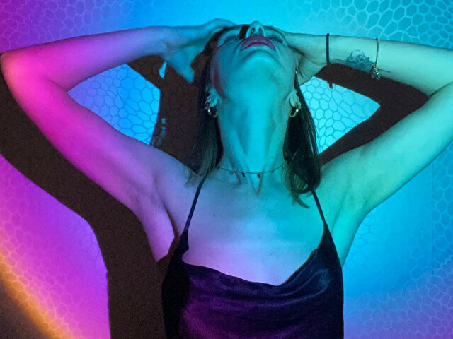 Baiser's profile - Image n°85