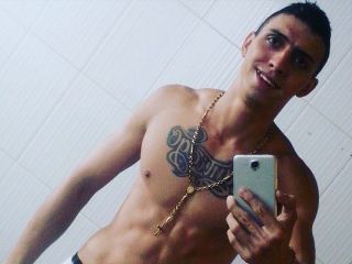 Webcam sex met Baldurhot98