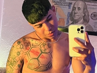 Sexo por webcam con Bbcbebyjunior