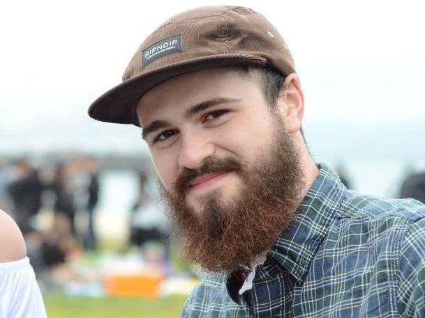 Beardedboi's profile - Image n°0