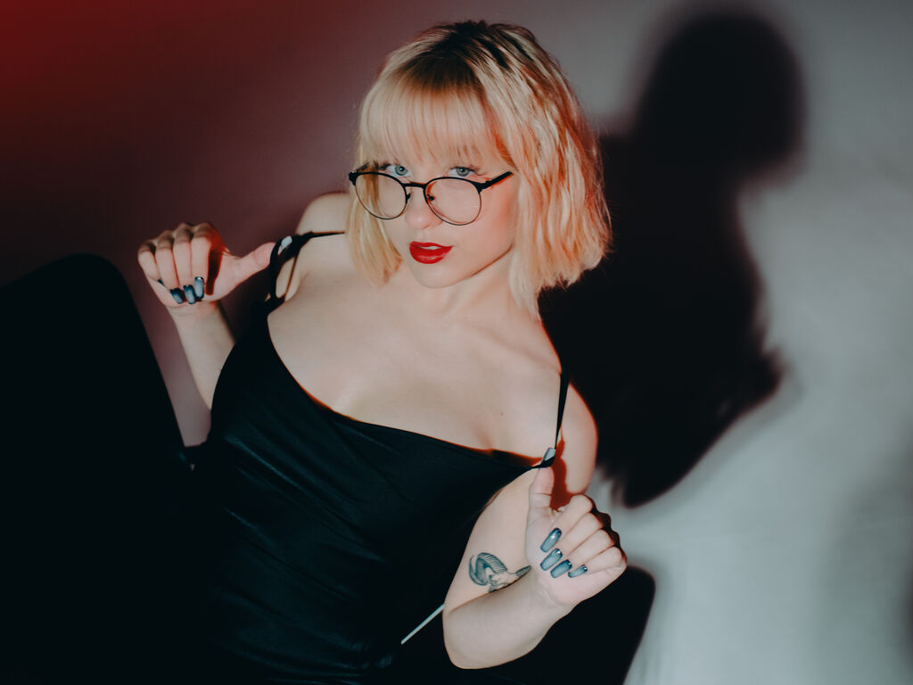 Beatrixcranshaw's profile - Image n°1